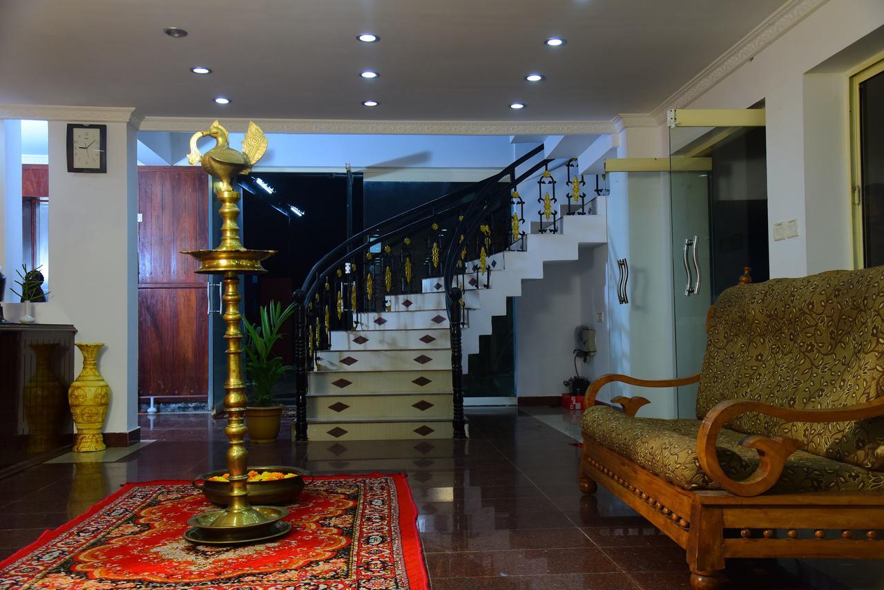 Ocean Bay Ayurvedic Beach Resort Kovalam Exterior photo